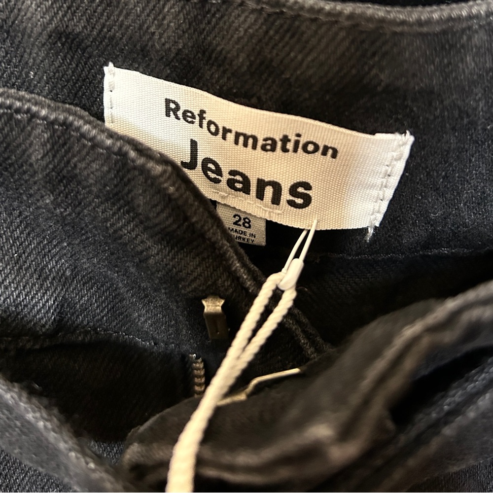 Reformation Cynthia straight high waisted belted denim jeans size 28 - Picture 6 of 8